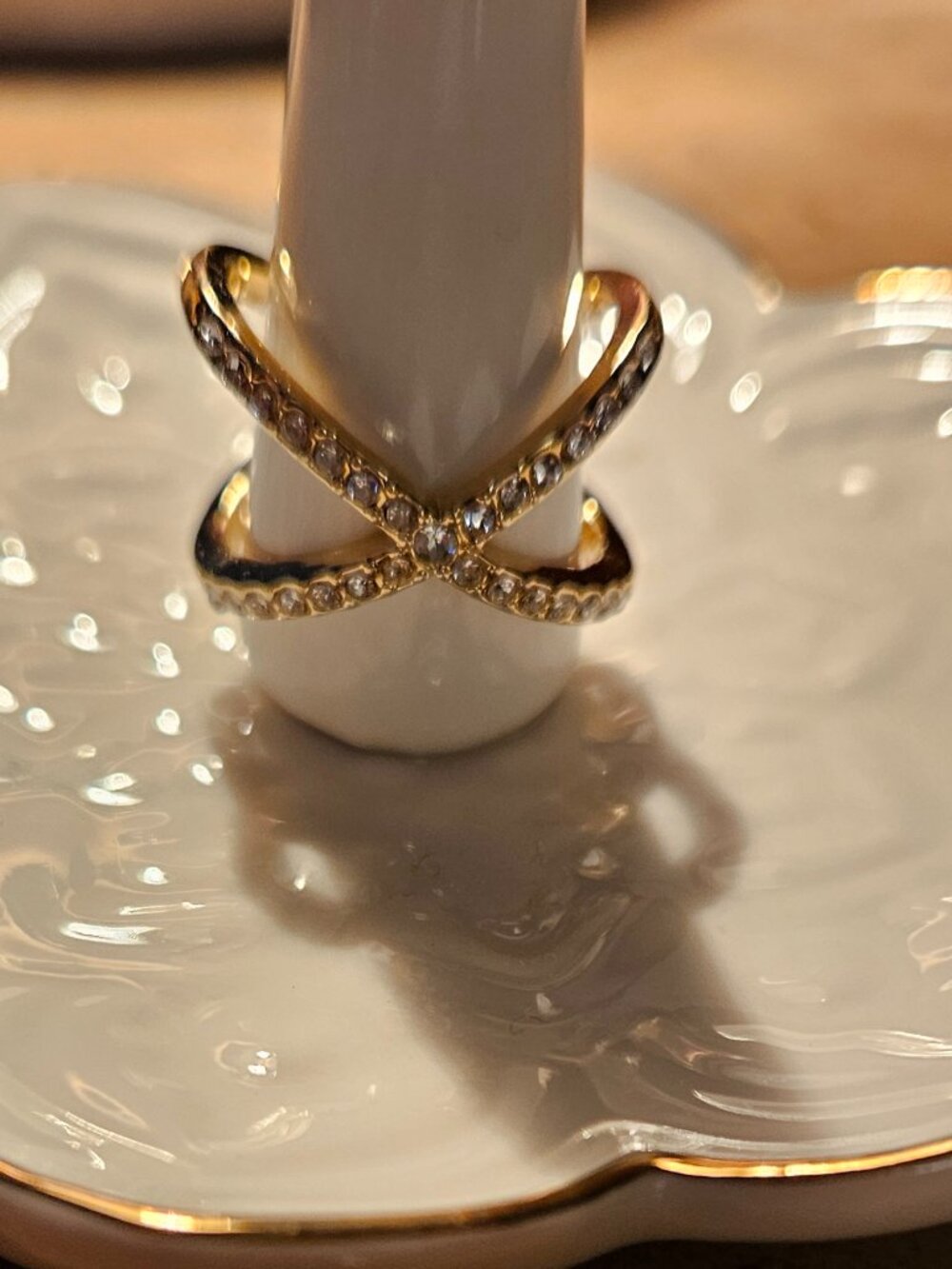 Gold Express Ring - Picture 3 of 3